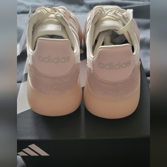 Adidas Barreda Decode Shoes - Picture 6 of 10